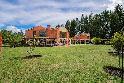 Casa de 4 alcobas en venta en Guaymaral, Chía, 311 m² · foto 18 de 20