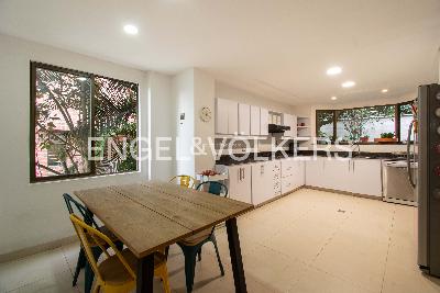 Casa de 3 alcobas en venta en Las Lomas, Medellín, 309 m² · foto 7 de 19