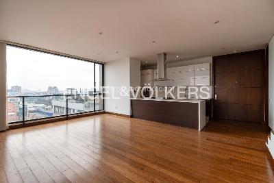 Apartamento de 2 alcobas en venta en El Virrey, Bogotá, 204 m² · foto 3 de 17