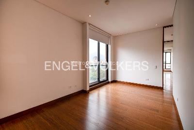 Apartamento de 2 alcobas en venta en El Virrey, Bogotá, 204 m² · foto 10 de 17