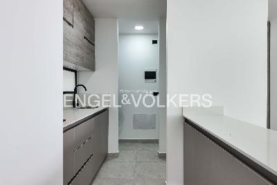 Apartamento de 2 alcobas en venta en Loma Del Escobero, Medellín, 75 m² · foto 5 de 13