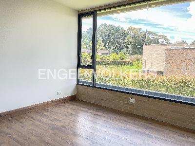 Casa de 4 alcobas en venta en Las Palmas, Medellín, 440 m² · foto 12 de 18