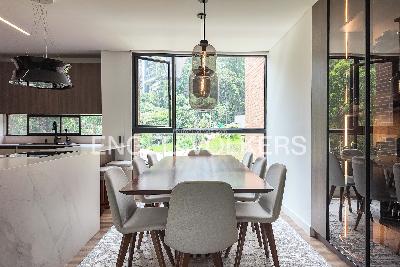 Apartamento de 3 alcobas en venta en Altos Del Poblado, Medellín, 161 m² · foto 6 de 20