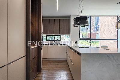 Apartamento de 3 alcobas en venta en Altos Del Poblado, Medellín, 161 m² · foto 8 de 20