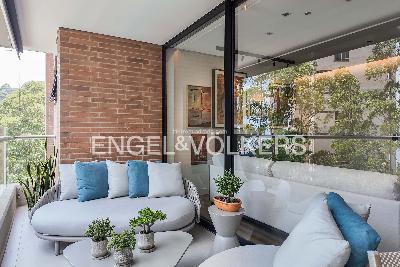 Apartamento de 3 alcobas en venta en Altos Del Poblado, Medellín, 161 m² · foto 10 de 20