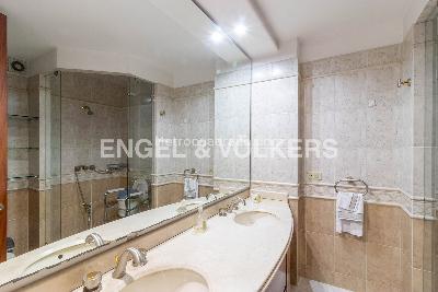 Apartamento de 3 alcobas en venta en Santa Bibiana, Bogotá, 204 m² · foto 13 de 15