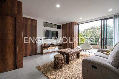 Apartamento de 2 alcobas en venta en Las Palmas, Medellín, 98 m² · foto 2 de 19