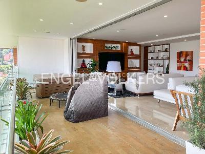 Apartamento de 3 alcobas en venta en El Poblado, Medellín, 389 m² · foto 7 de 20