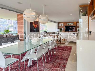 Apartamento de 3 alcobas en venta en El Poblado, Medellín, 389 m² · foto 10 de 20