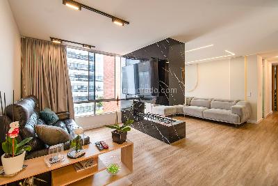 Apartamento en venta en Niza, Bogotá · foto 3 de 20