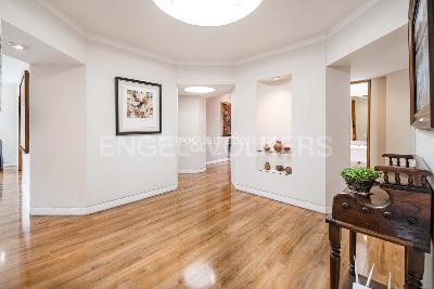 Apartamento de 3 alcobas en venta en La Carolina, Bogotá, 313 m² · foto 3 de 17
