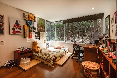 Apartamento de 4 alcobas en venta en Los Rosales, Bogotá, 404 m² · foto 11 de 20
