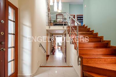 Casa de 4 alcobas en venta en Pontevedra, Bogotá, 197 m² · foto 2 de 20