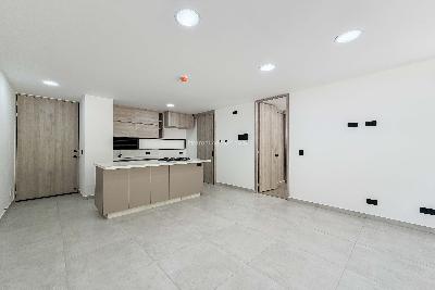 Apartamento de 1 alcoba en venta en Loma Del Escobero, Medellín, 64 m² · foto 2 de 11