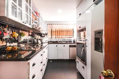 Apartamento en venta en Chico Reservado, Bogotá · foto 8 de 15