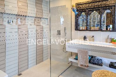Apartamento de 2 alcobas en venta en Altos Del Poblado, Medellín, 154 m² · foto 8 de 12