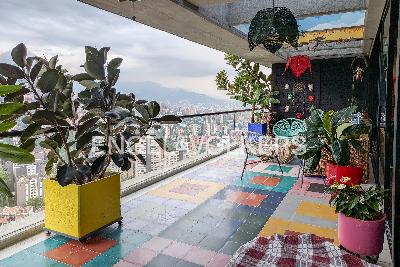 Apartamento de 2 alcobas en venta en Altos Del Poblado, Medellín, 154 m² · foto 9 de 12