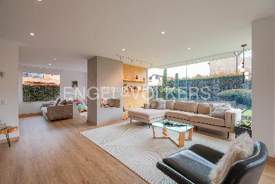 Casa de 3 alcobas en venta en Chia, Chía, 260 m² · foto 2 de 20
