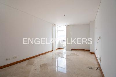 Apartamento de 3 alcobas en venta en Laureles, Medellín, 383 m² · foto 14 de 20