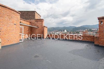 Apartamento de 3 alcobas en venta en Laureles, Medellín, 383 m² · foto 19 de 20