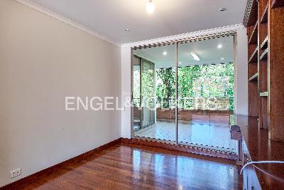 Apartamento de 4 alcobas en arriendo en Los Balsos, Medellín, 246 m² · foto 6 de 20