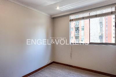 Apartamento de 4 alcobas en arriendo en Los Balsos, Medellín, 246 m² · foto 14 de 20