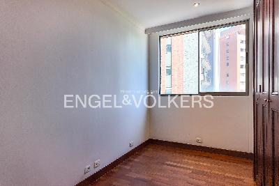 Apartamento de 4 alcobas en arriendo en Los Balsos, Medellín, 246 m² · foto 16 de 20