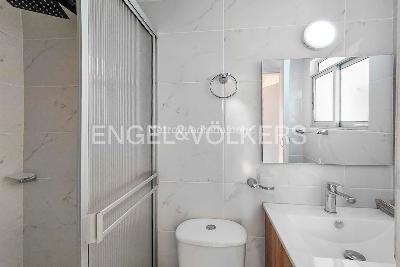 Casa de 5 alcobas en venta en Alhambra, Bogotá, 260 m² · foto 8 de 16