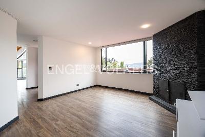 Casa de 4 alcobas en venta en Cerros De Suba, Bogotá, 292 m² · foto 3 de 20
