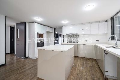 Casa de 4 alcobas en venta en Cerros De Suba, Bogotá, 292 m² · foto 6 de 20