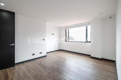 Casa de 4 alcobas en venta en Cerros De Suba, Bogotá, 292 m² · foto 10 de 20