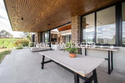 Casa de 3 alcobas en venta en El Yarumo, Medellín, 374 m² · foto 4 de 20