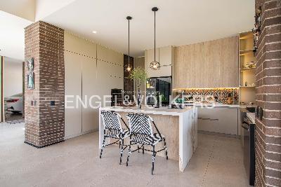 Casa de 3 alcobas en venta en El Yarumo, Medellín, 374 m² · foto 10 de 20
