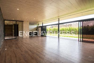 Casa de 3 alcobas en venta en Alto De Palmas, Medellín, 362 m² · foto 2 de 20