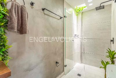 Apartamento de 5 alcobas en venta en Laureles, Medellín, 110 m² · foto 3 de 10
