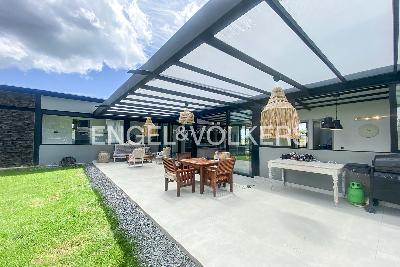 Casa de 3 alcobas en venta en Alto Del Escobero, Medellín, 260 m² · foto 3 de 20