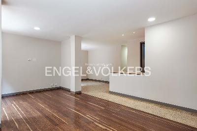 Apartamento en arriendo en Milla De Oro, Medellín · foto 3 de 18