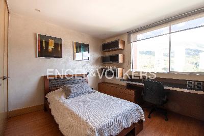 Apartamento de 3 alcobas en arriendo en El Tesoro, Medellín, 180 m² · foto 20 de 20