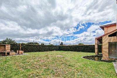 Casa de 3 alcobas en venta en Cajica, Cajicá, 310 m² · foto 9 de 16