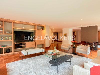 Apartamento en arriendo en Chico Museo, Bogotá · foto 3 de 20