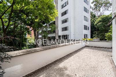 Apartamento de 3 alcobas en venta en Patio Bonito, Medellín, 308 m² · foto 17 de 20