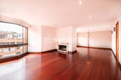 Apartamento en venta en Rosales, Bogotá · foto 2 de 16