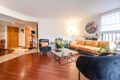 Apartamento en venta en Santa Barbara Central, Bogotá · foto 2 de 13