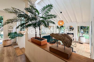 Casa de 4 alcobas en arriendo en Las Lomas, Medellín, 243 m² · foto 2 de 16