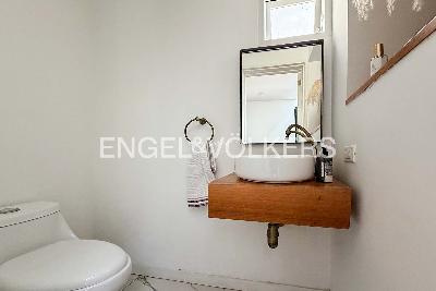 Casa de 4 alcobas en arriendo en Las Lomas, Medellín, 243 m² · foto 6 de 16