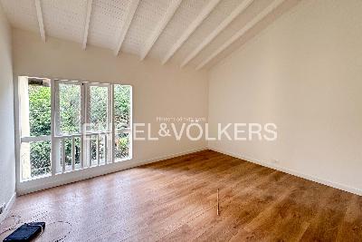 Casa de 4 alcobas en arriendo en Las Lomas, Medellín, 243 m² · foto 13 de 16