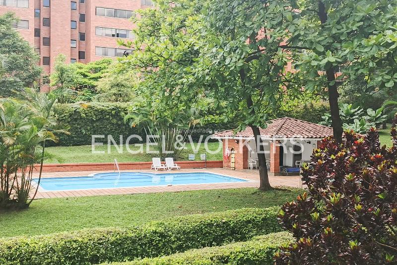 1BR Apartment in Milla De Oro (15 m²) - 4