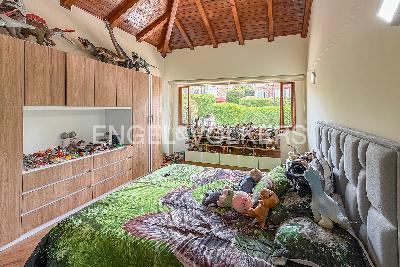 Casa de 3 alcobas en venta en Cerros De Suba, Bogotá, 297 m² · foto 12 de 20