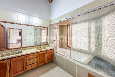 Casa de 3 alcobas en venta en Cerros De Suba, Bogotá, 297 m² · foto 16 de 20