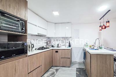 Casa de 3 alcobas en venta en El Tesoro, Medellín, 181 m² · foto 6 de 19